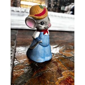 Vtg 1980 Jasco Critter Bells Anthropomorphic Mouse Bisque Porcelain Bouquet